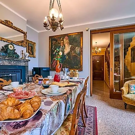 - Foresteria - Frontelago 4* Mandello del Lario