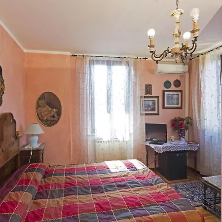 Frontelago Di Mandello del Lario
