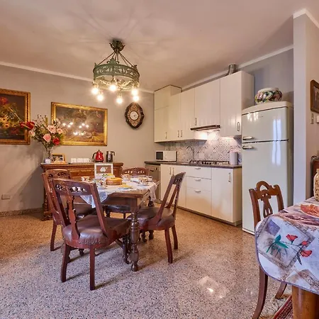 Couette-café - Foresteria - Frontelago