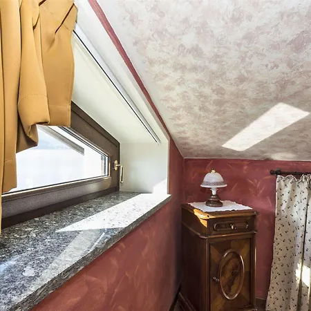 Couette-café - Foresteria - Frontelago Mandello del Lario