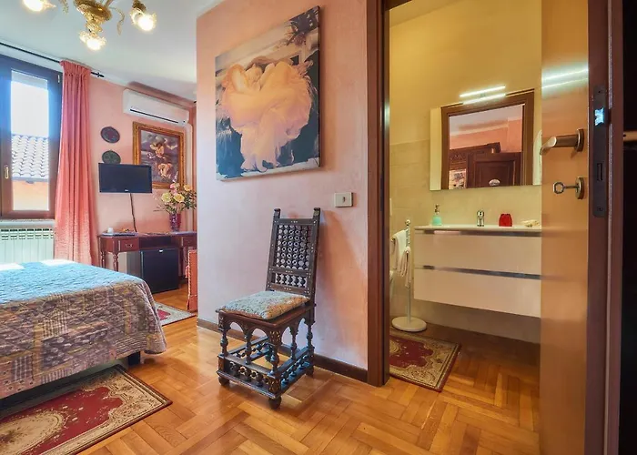 Nocleg ze śniadaniem - Foresteria - Frontelago 4*