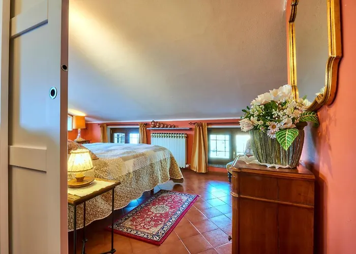 Nocleg ze śniadaniem - Foresteria - Frontelago 4*