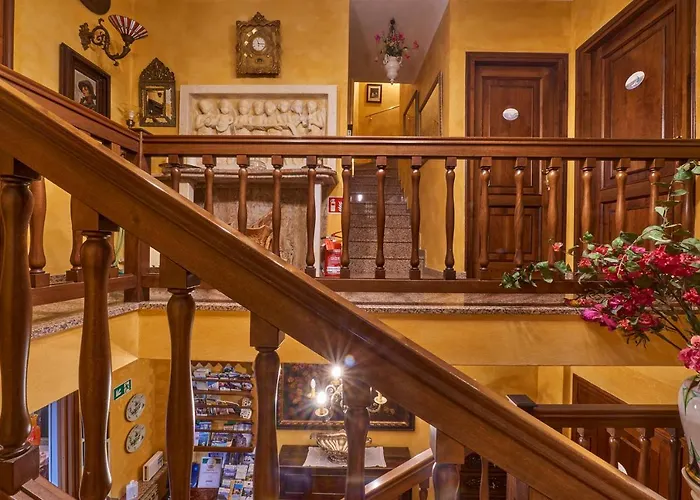 Nocleg ze śniadaniem - Foresteria - Frontelago 4*