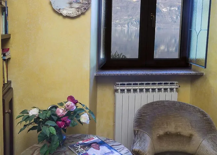 Nocleg ze śniadaniem - Foresteria - Frontelago 4*